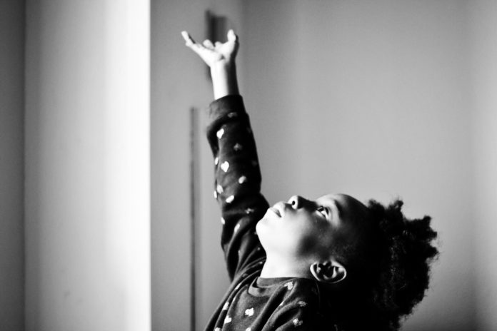 samantha-sophia-374229-unsplash