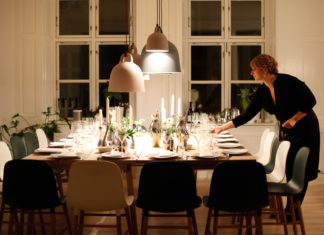 How to Teach Your Kid Behave Properly at Dinner Parties